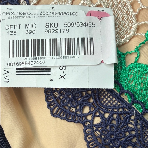 Adelyn Rae Green and Navy Lace Dress - Picture 6 of 6